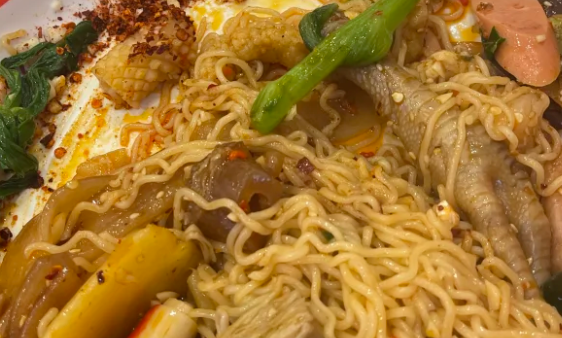 餐飲小白開店，是加盟好還是自己做好