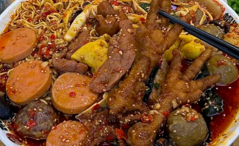 賣冒菜的利潤有多大，帽哥告訴你