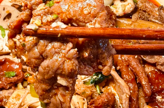 冒菜店開(kāi)商場(chǎng)還是社區(qū)？看完再選址不后悔